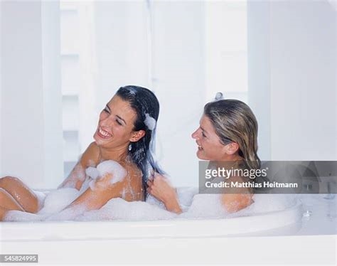 showering lesbians nude