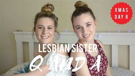 sisters lesbains nude