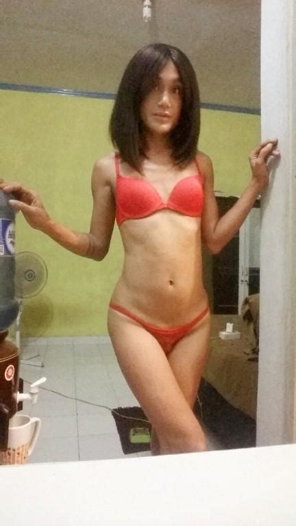 skinny ladyboy pictures nude