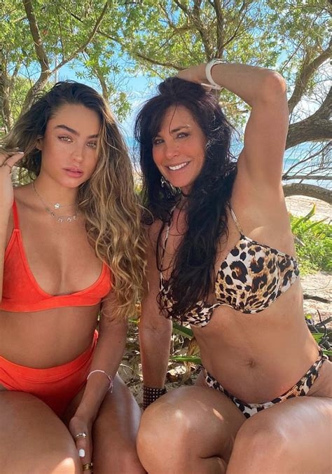 sommer ray and her mom nude