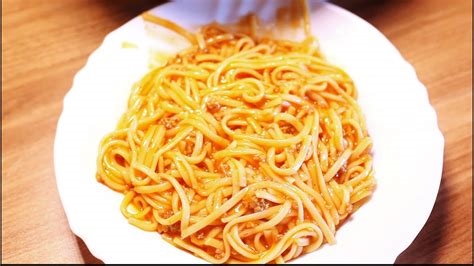 spageta nude