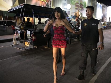 street sex nude