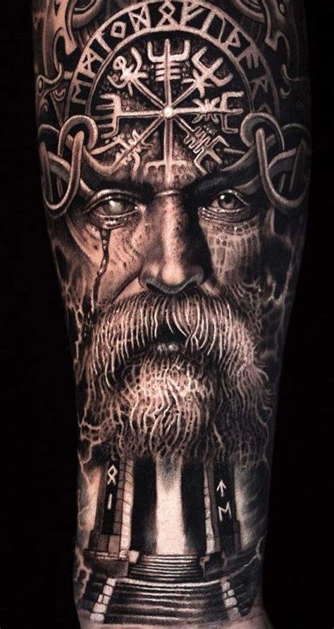 tattoo vikingos nude