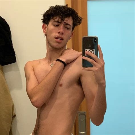 tommyxblake nude