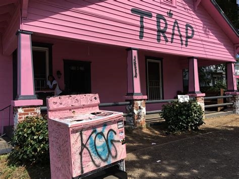 trap house photos nude
