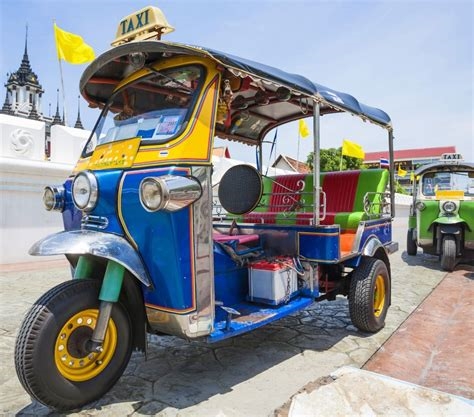 tuktuk_thailand nude