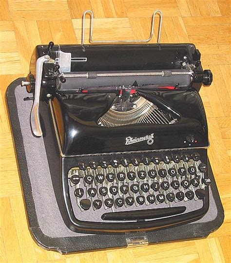typewriter erika nude