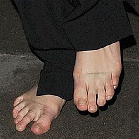 ugly feet fetish nude