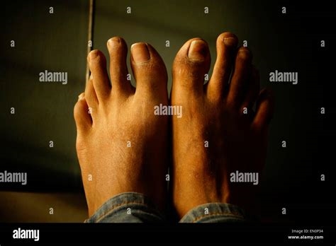 unique feet nude