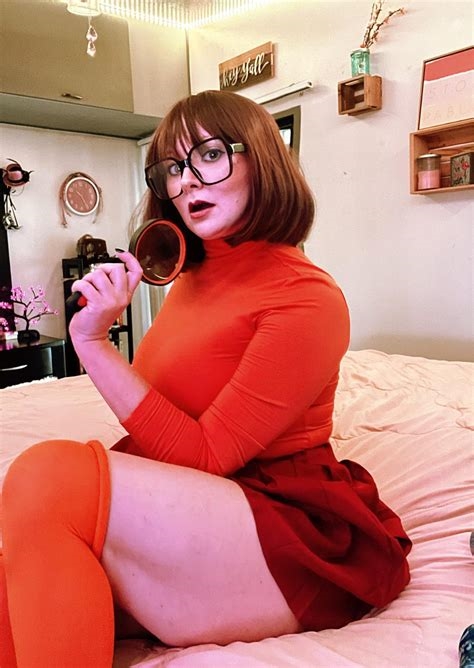 velma finds a ghost cock nude