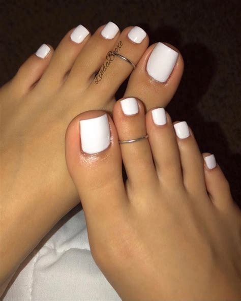 white toenails sexy nude