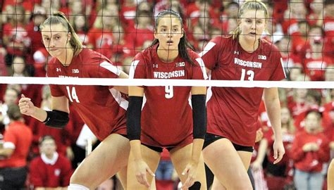 wisconsin university volleyball team leaked nude