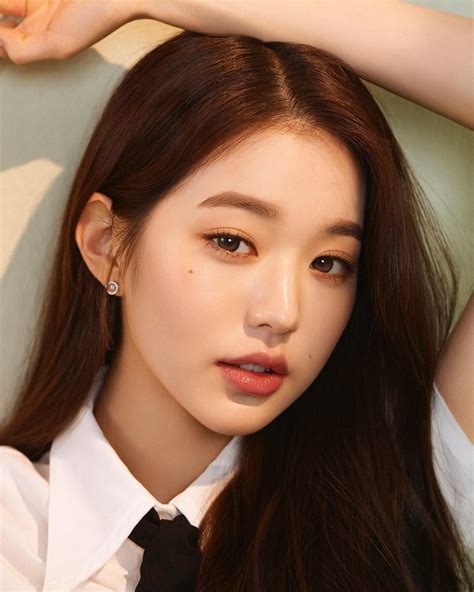 wonyoung profile nude