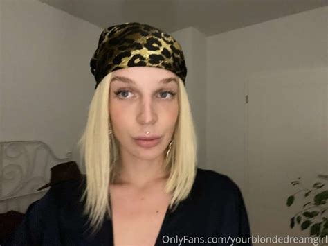 yourblondedreamgirl of nude
