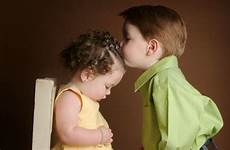 boy girl kids kiss desktop background wallpaper pic couples cute baby wallpapers babies couple beautiful simple kissing children live child