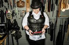 dominatrix dungeon robin fifty moines kink welcomes