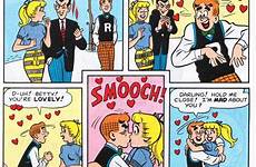 archie betty veronica riverdale cosplay kissing andrews
