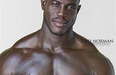 bodybuilder negros mulbah masculinos rostros