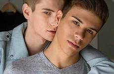 helix jongens gayboy newbies ragazzi relatos jonge momentos historias homo gays masculino bel twinks coppie meisjes homens ami