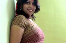 hot desi aunties saree big indian boobs nude bhabhi aunty mallu girls telugu sexy beautiful girl without ass wife marathi