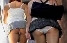 schoolgirls thigh