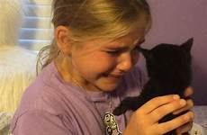 kitten little girl breaks viewed viral quickly million down times cry been now has her