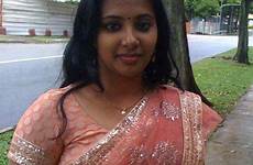 hot tamil aunty college malayali housewives