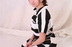 irons leg handcuffs woman prisoner game her ru enjoys legs gemerkt von frau