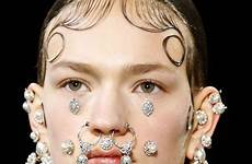 piercings piercing aw15 rihanna cvcv