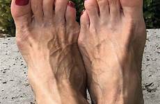 soles toes wrinkled toenails pedicure pumps