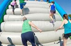 inflatable obstacle slide course hump