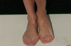 shannon feet elizabeth wikifeet
