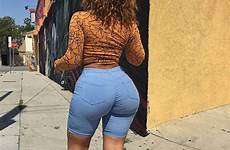 women ass phat curvy beautiful shorts jean sexy juicy camel thick jeans meaty girls shesfreaky voluptuous toes toe booty woman