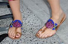 perry katy toes golden millions