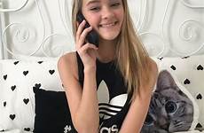 lizzy greene teens stopy seksowne mädchen pies dziewczynki piękne teenie teenstarlets nastolatek jordyn mujer izzy nicky besuchen starlet seleccionar ricky