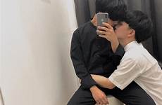 chicos coreanos parejas fotos gay asiáticos homme amour meninos entre pareja ulzzang casal lindas tumblr asiatiques fofos goals mignons