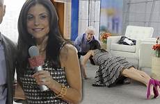 frankel bethenny flashes underwear anderson her push cooper mail daily while