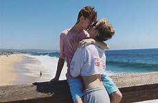 kissing boys gay teen kiss old year cute teenage brown blake justin instagram uložené