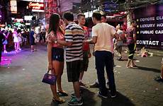 pattaya thai thailandia prostitute capital bangkok prostitutes rosse luci tourists viaggio hottest brothels brit quartieri seedy
