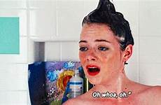 gif emma singing stone shower everything gifs giphy has
