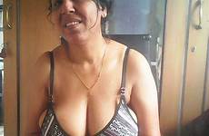 meena bhabhi boobs open sexy big