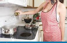 housewife kitchen stock royalty working dishwasher dreamstime