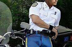 cops bulge police cop tight policeman handsome boots breeches männer hunks biker robuste enge lederhose herren