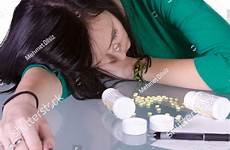 drugs doing overdose worry