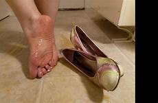messy heels her