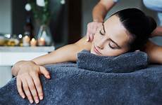 modelage groupon centro holistic massages