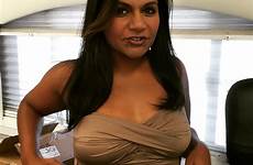 mindy kaling thefappening braless