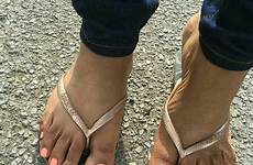 ebony toes soles flip flop