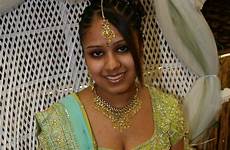 indian blouse down girl shadi cleavage desi real girls life party lacha hotti hot dress enjoy wife