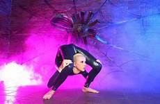 contortionist zlata contortion gunthel pravda flexibility impossible goddess yulia видео ligaments rubbery gymnastics xinhuanet comes twists herself источник